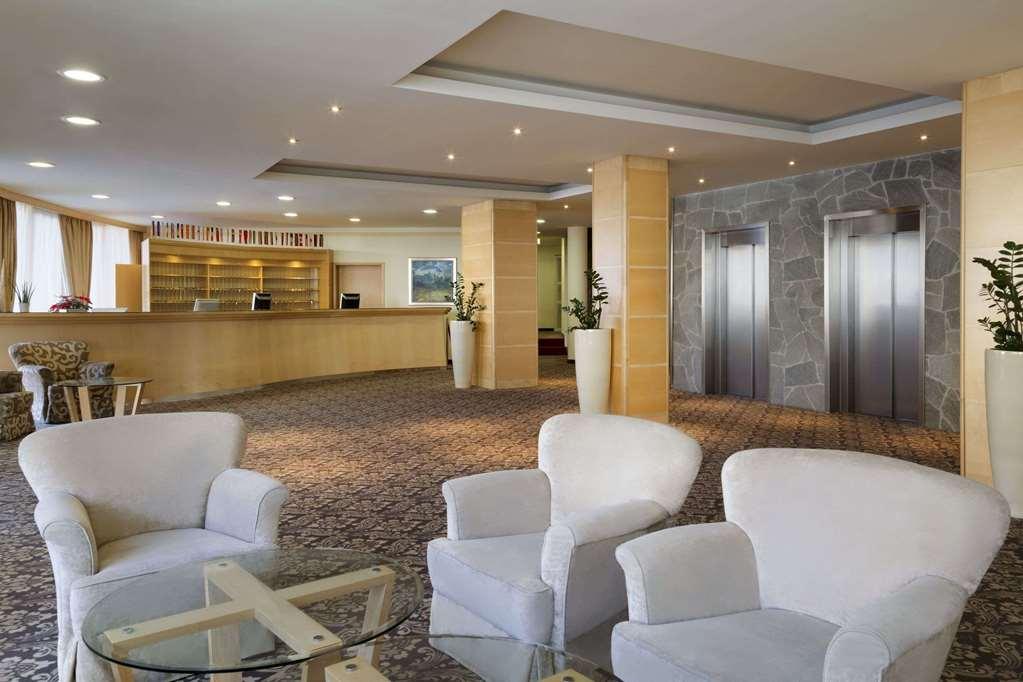 Ramada Hotel & Suites Кранська Гора Інтер'єр фото